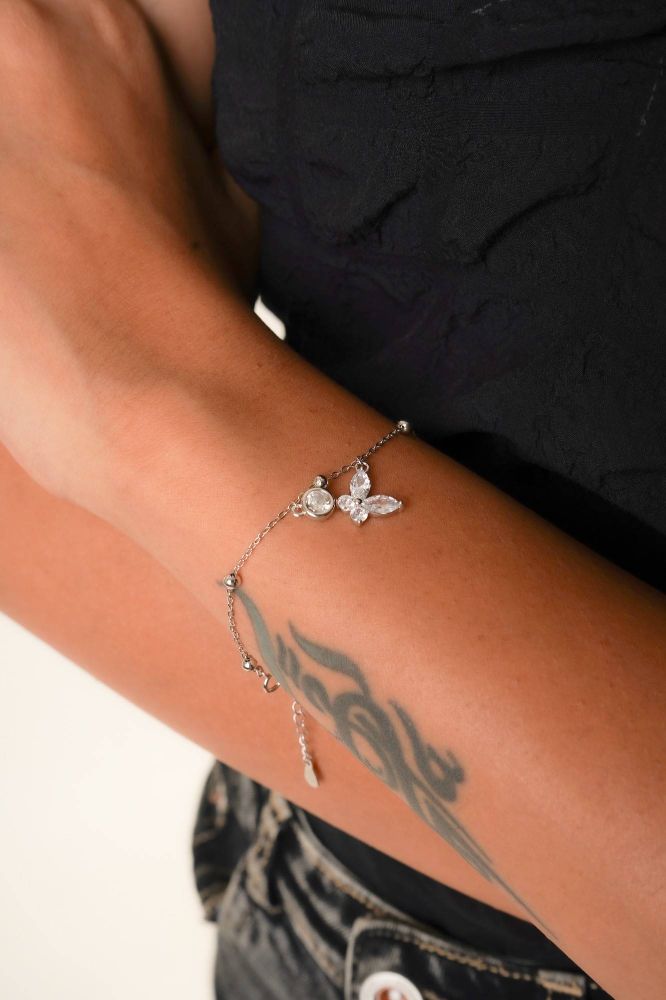 Liora Butterfly Charm Bracelet - Thumbnail 2