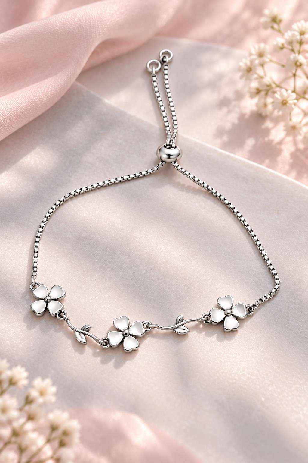 Fleurvine Blossom Bracelet - Thumbnail 3