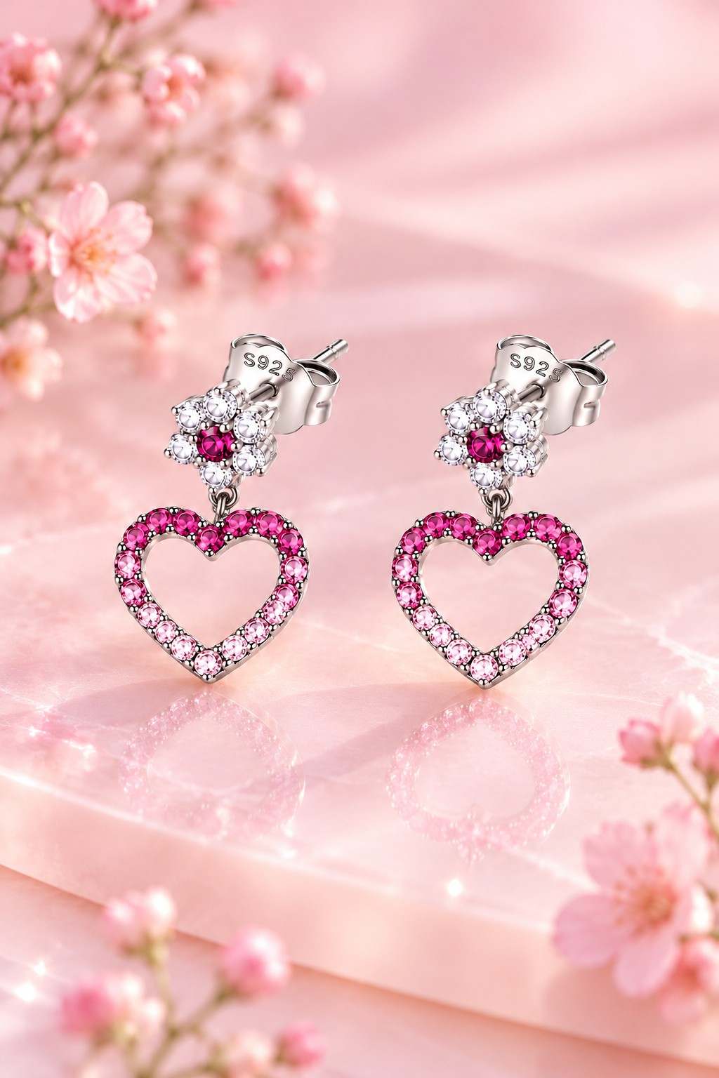 Rosélle Heart Drop Earrings - Thumbnail 3
