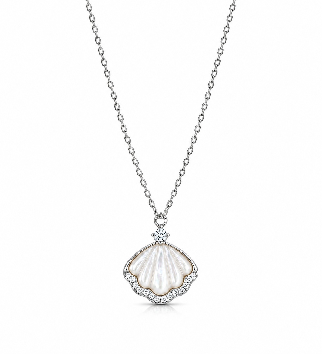 Pearl Shell Pendant Necklace