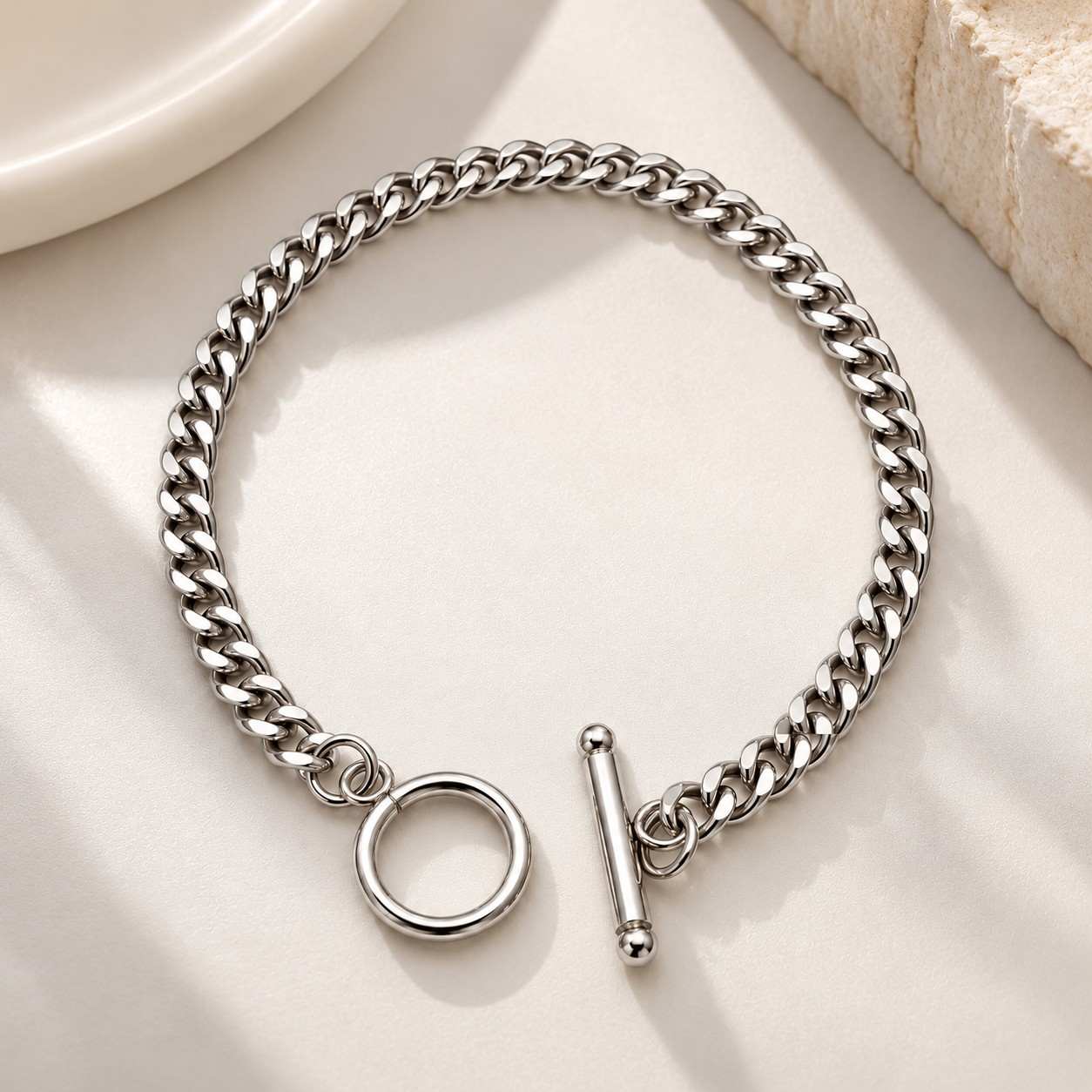 Mason Curb Toggle Bracelet - Thumbnail 3