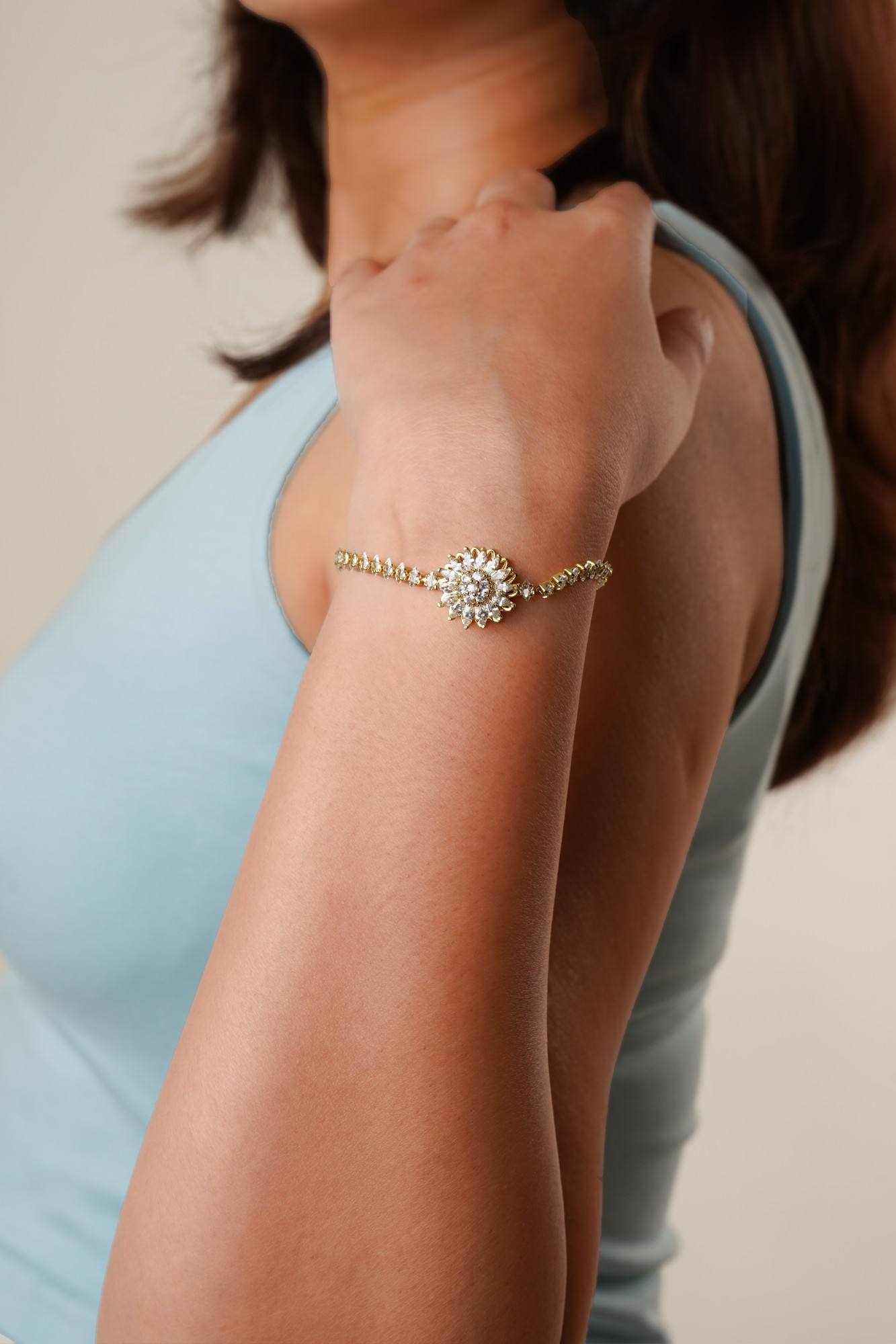 Aurora Blossom Bracelet - Thumbnail 2