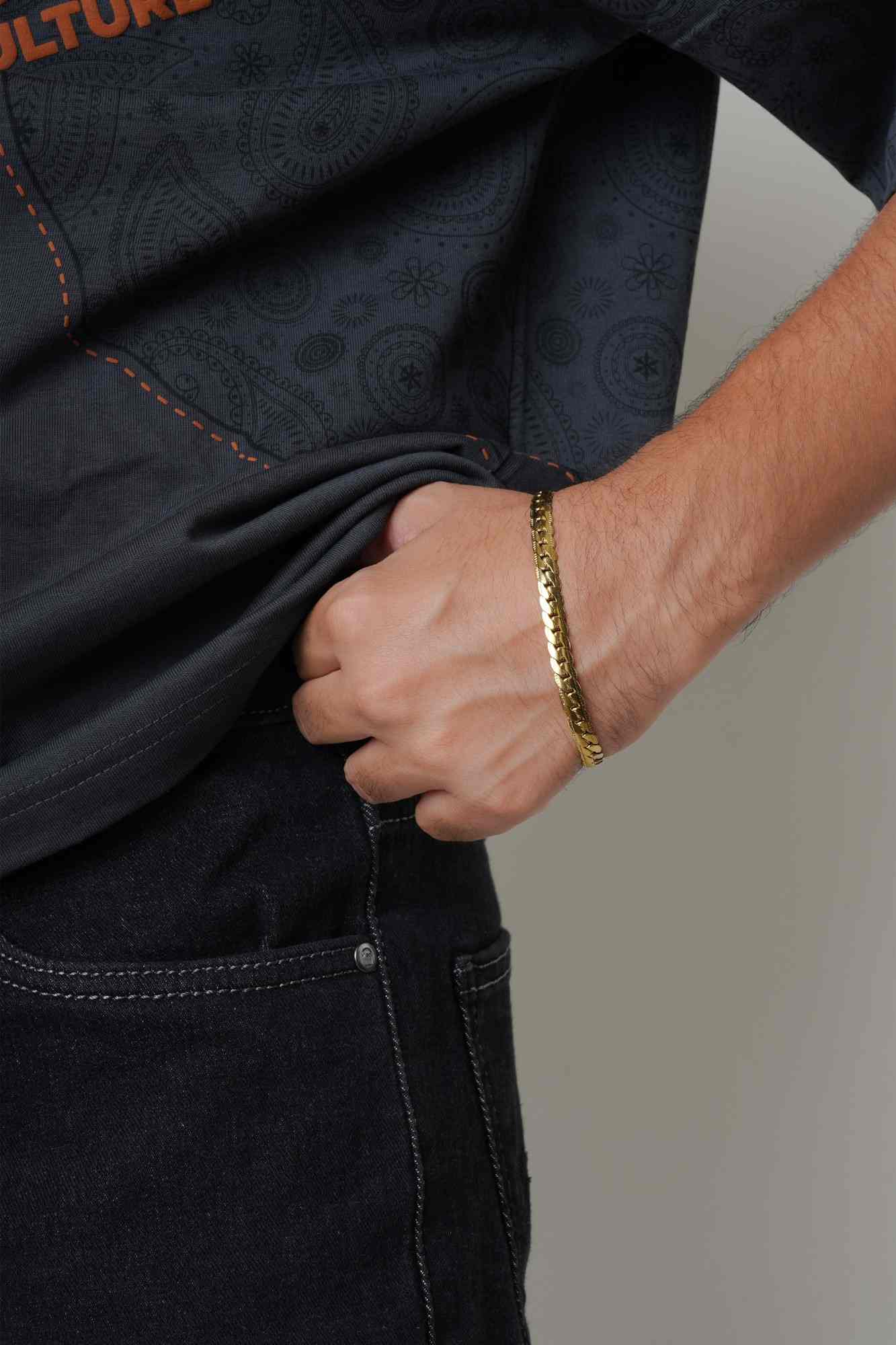Bold Curb Bracelet - Thumbnail 2