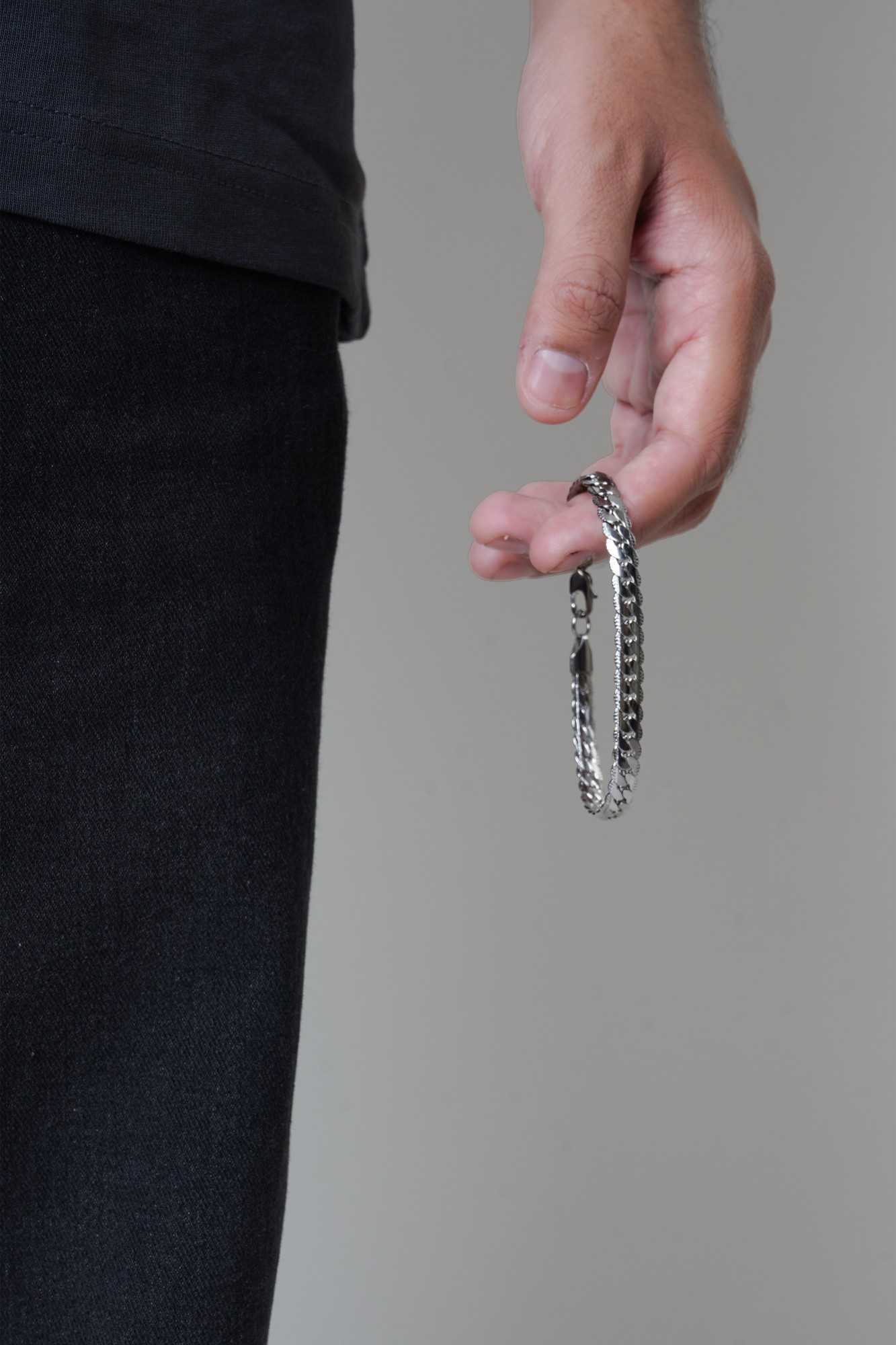 Bold Curb Bracelet - Thumbnail 2