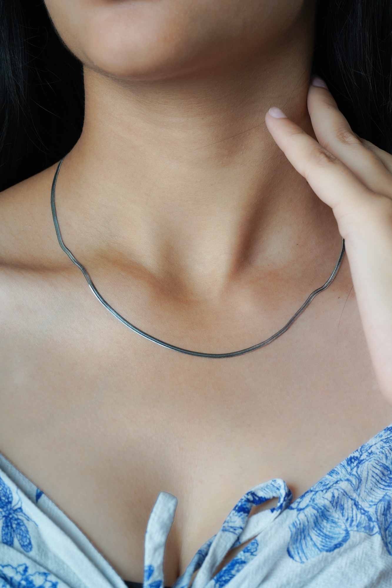 Serene Herringbone Chain - Thumbnail 2