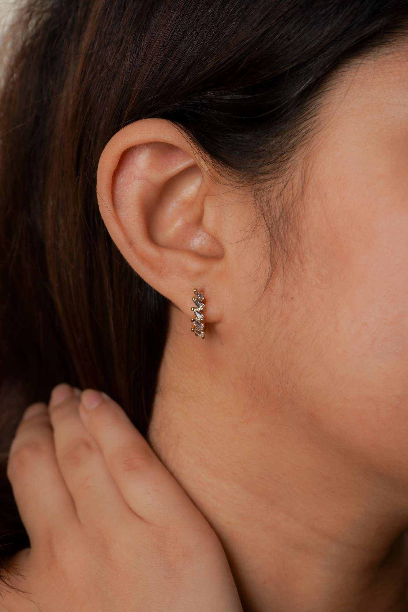 Crystal Edge Earrings - Thumbnail 2