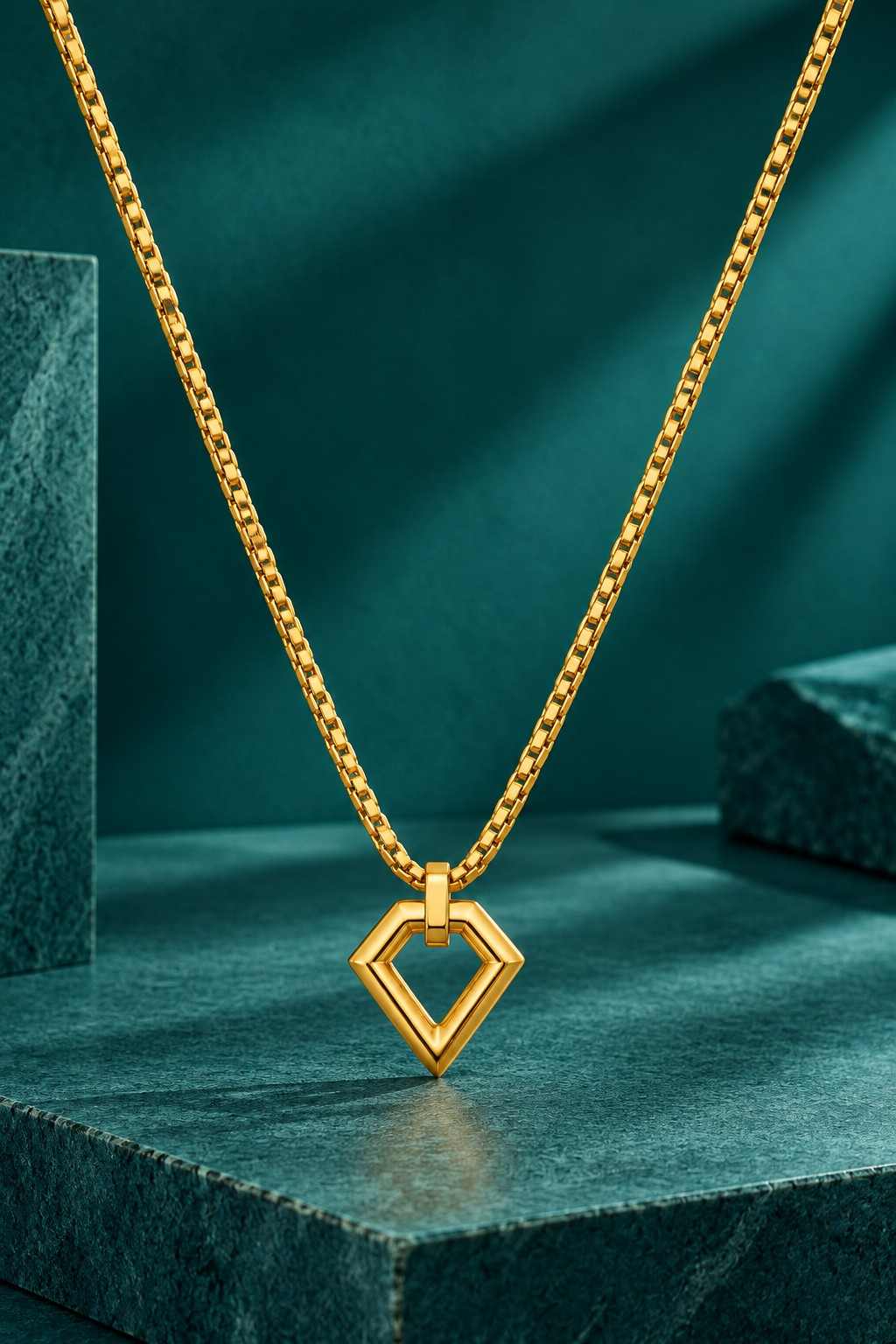 Geometric Edge Pendant - Thumbnail 3