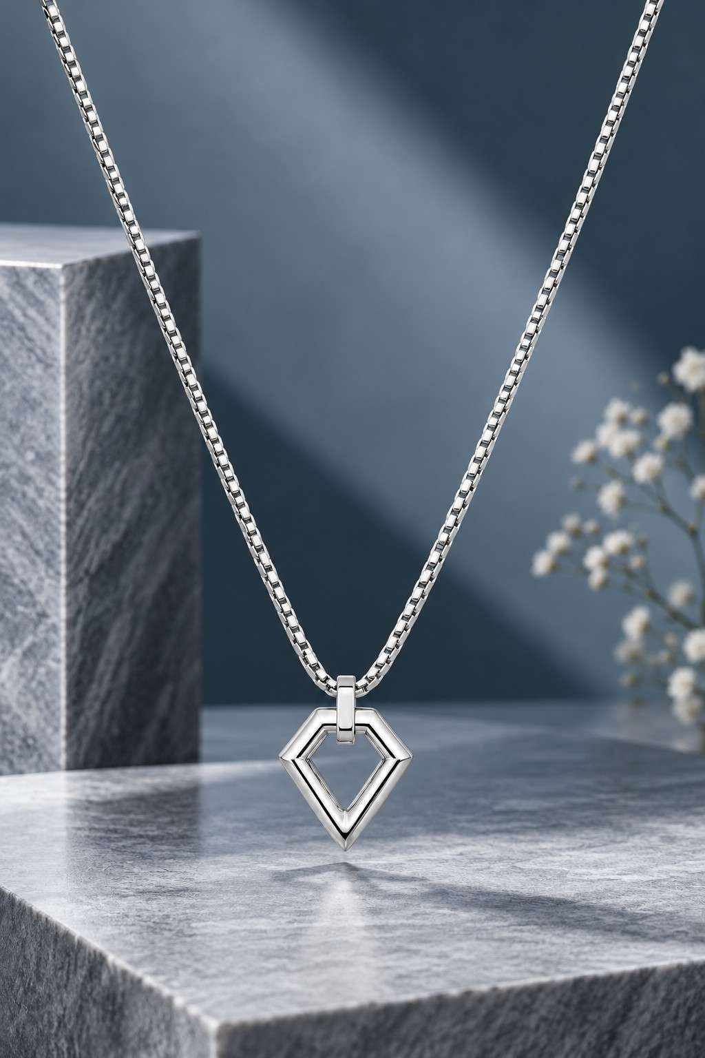 Geometric Edge Pendant - Thumbnail 3