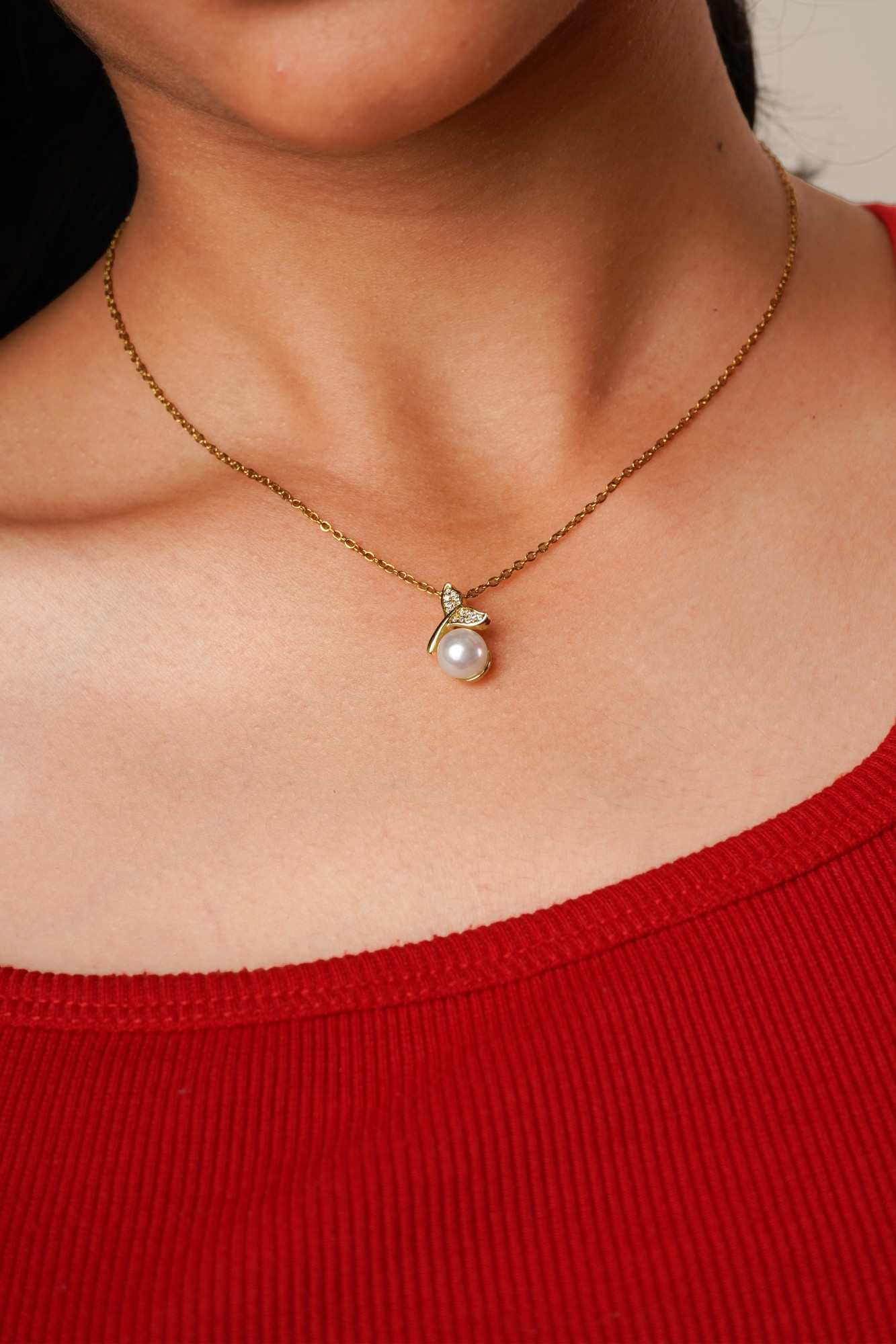 Pearl Vine Pendant - Thumbnail 2