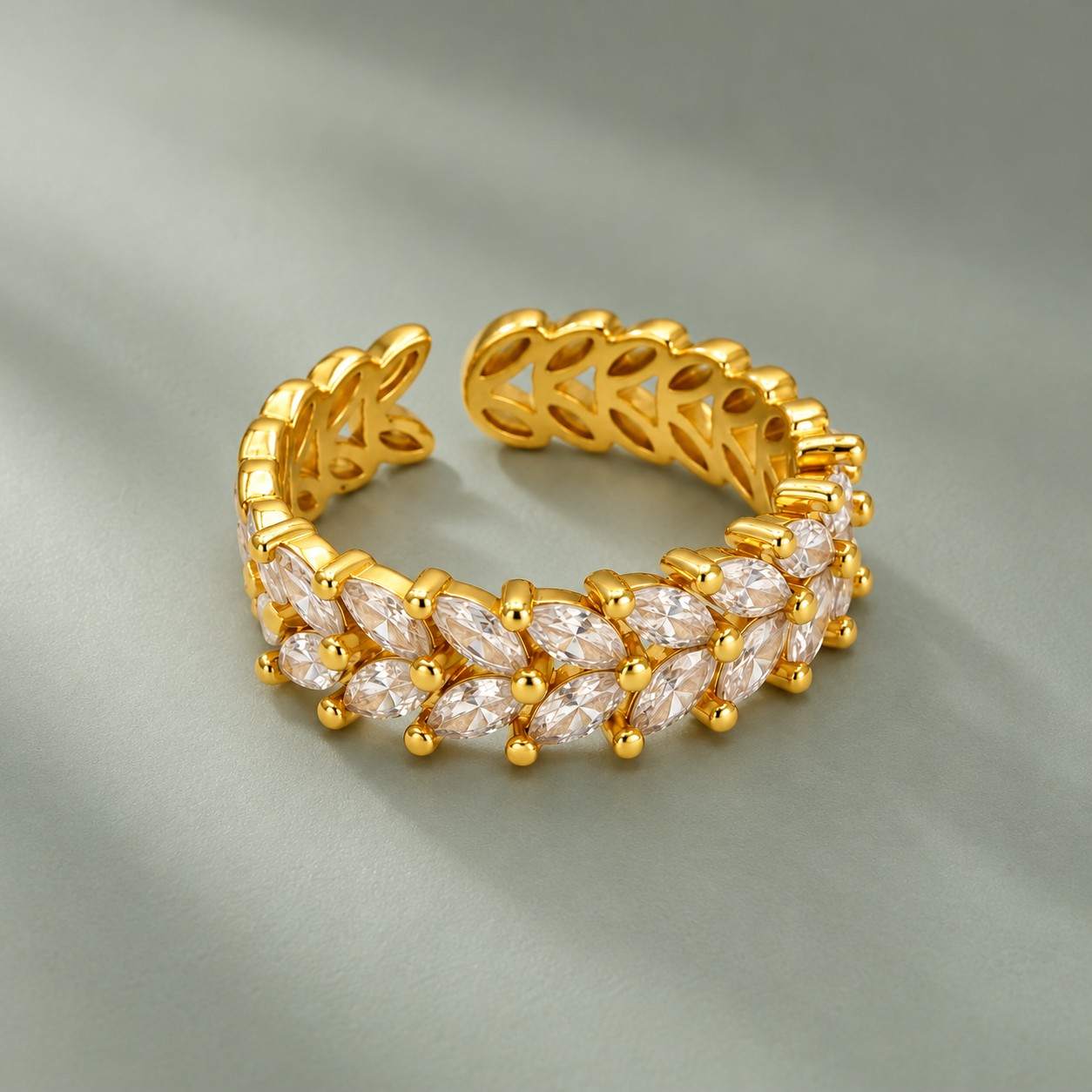 Elowen Crystal Ring - Thumbnail 3